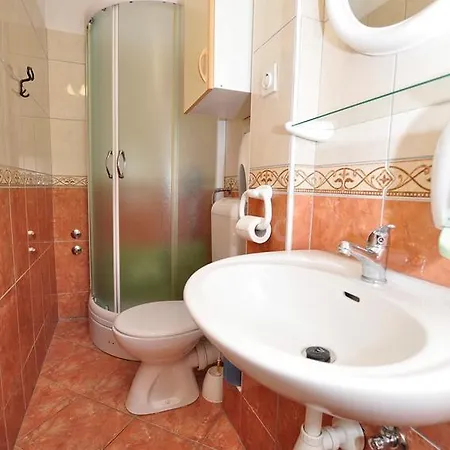 Apartment Gradac 15282c