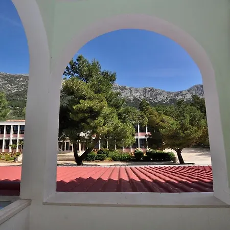 Gradac 15282c * Gradac (Split-Dalmatia)